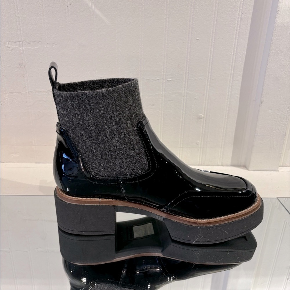 SOLD OUT ---- Dolce Vita BNIB Waterproof patent leather boots - Picture 3 of 3